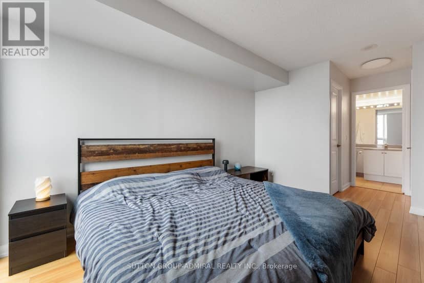 3505 - 4968 Yonge Street — photo 14 of 40