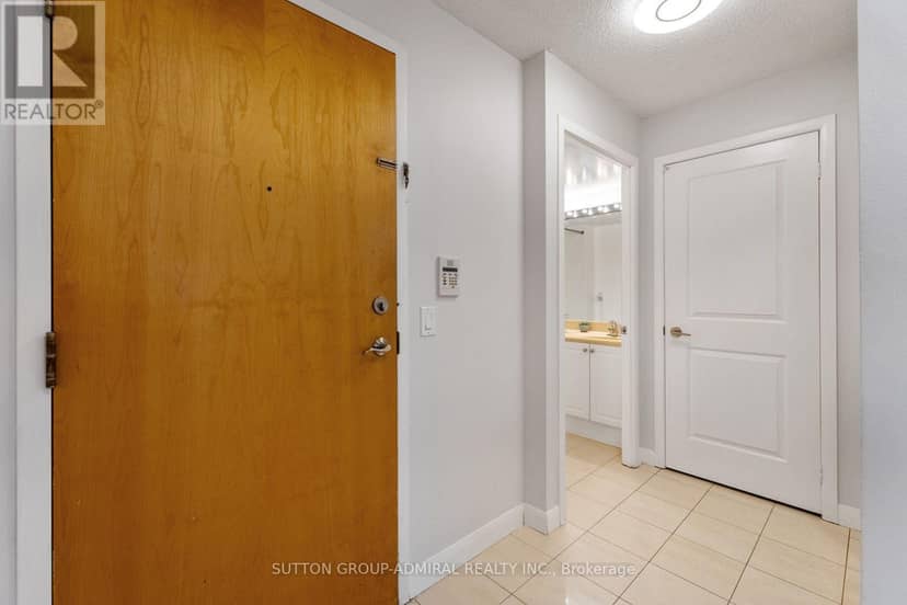 3505 - 4968 Yonge Street — photo 29 of 40