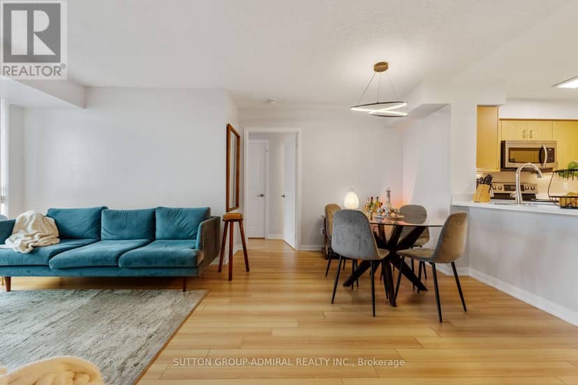 3505 - 4968 Yonge Street — photo 9 of 40