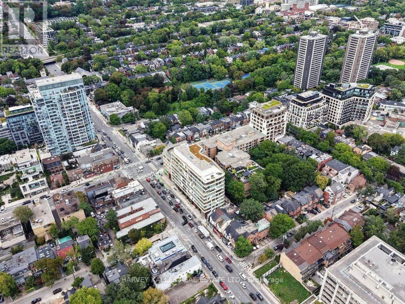 510 - 151 Avenue Road — photo 24 of 25