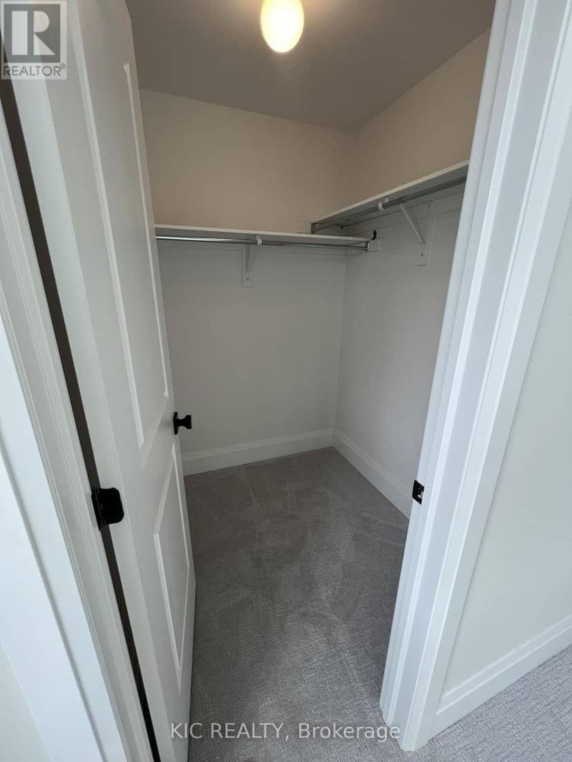 93 Baycroft Boulevard — photo 25 of 40