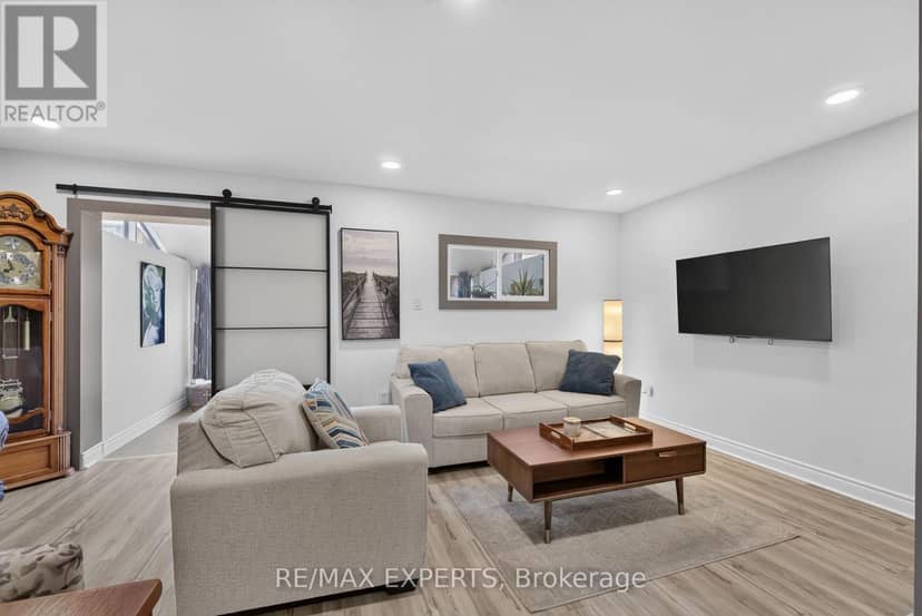 112 Andrea Lane — photo 12 of 40