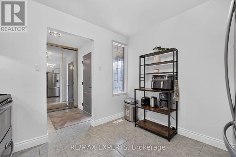 112 Andrea Lane — photo 16 of 40