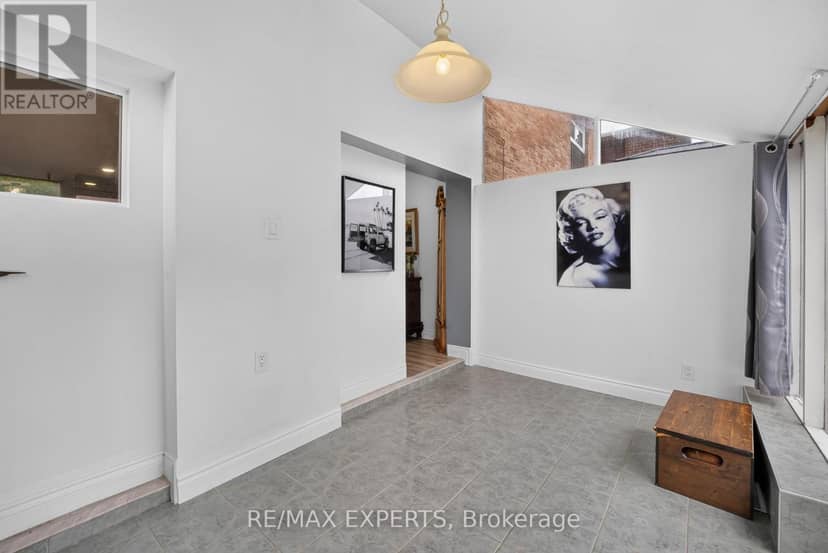 112 Andrea Lane — photo 21 of 40