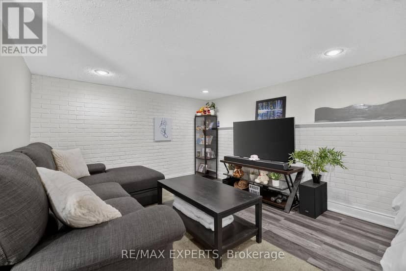 112 Andrea Lane — photo 34 of 40