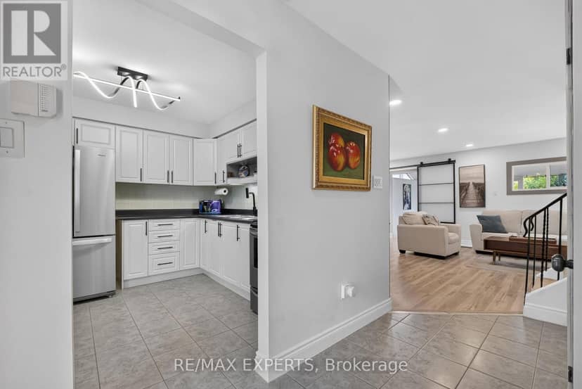 112 Andrea Lane, Vaughan, photo 6