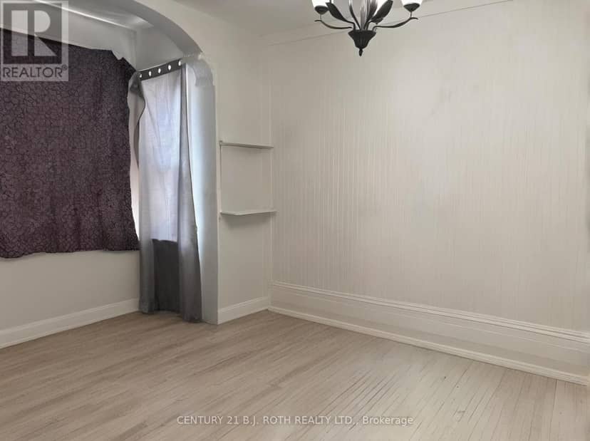 253 Dunlop Street E, Barrie, photo 8