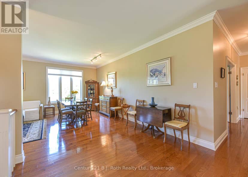 1273 Hawk Ridge Crescent — photo 19 of 40