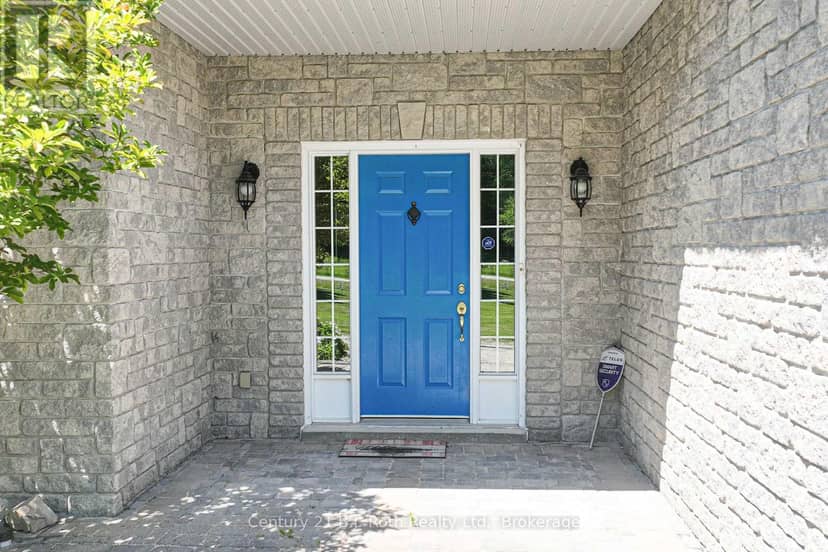 1273 Hawk Ridge Crescent — photo 2 of 40