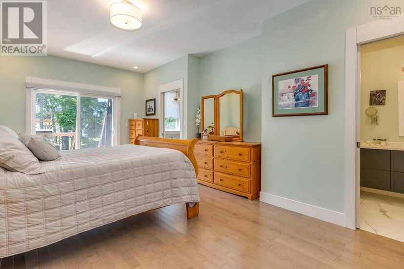 13 Helen Creighton Court — photo 17 of 40