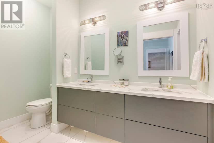 13 Helen Creighton Court — photo 18 of 40