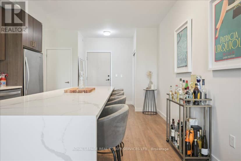 211 - 168 Sabina Drive — photo 27 of 40
