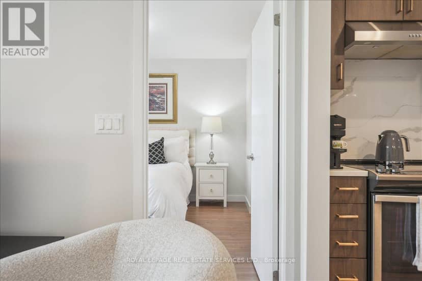 211 - 168 Sabina Drive — photo 30 of 40