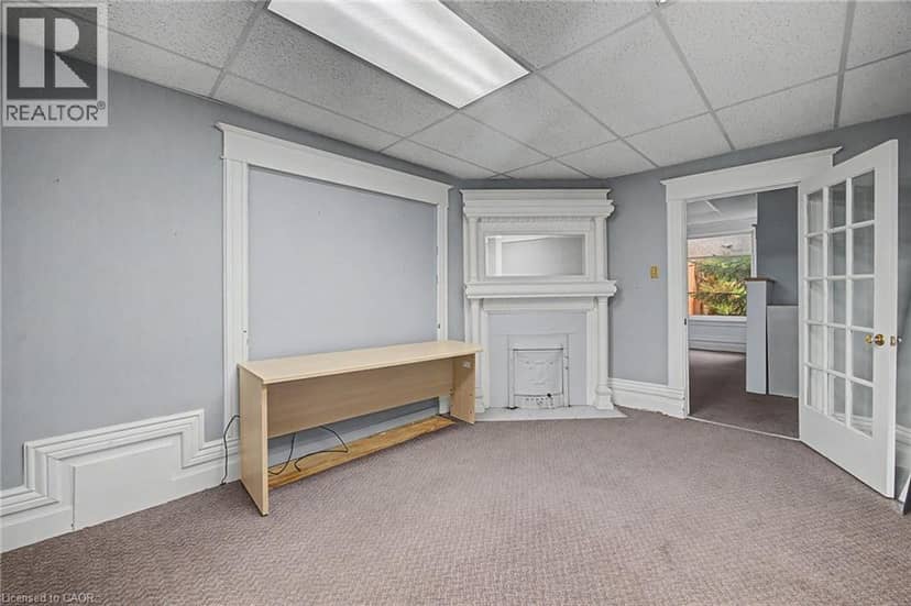 22 HARVEY Street — photo 12 of 33