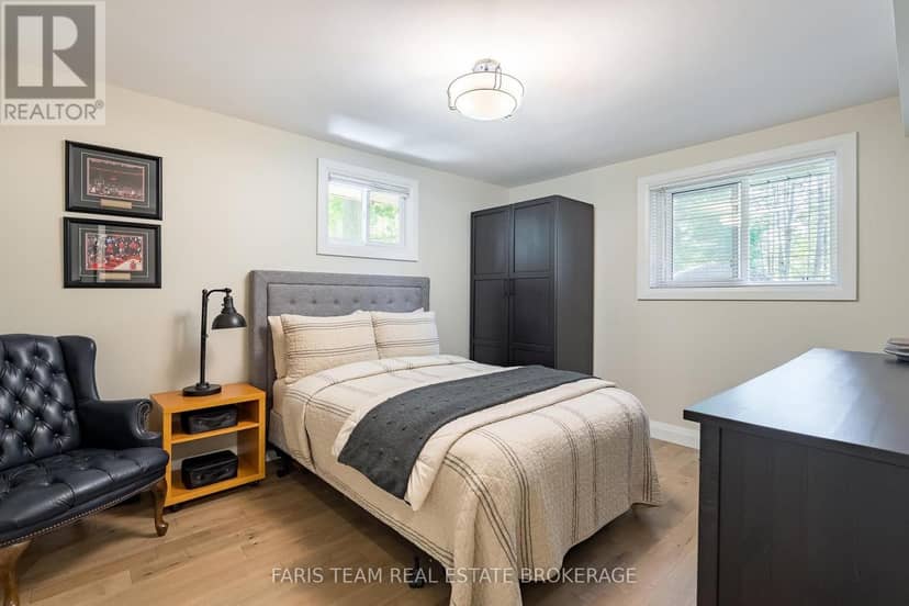 121 Stanley Road — photo 17 of 33
