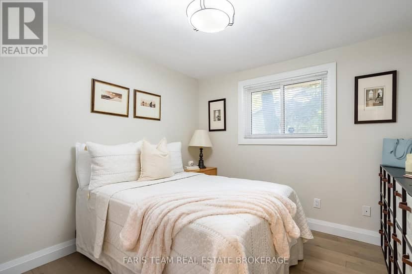 121 Stanley Road — photo 18 of 33