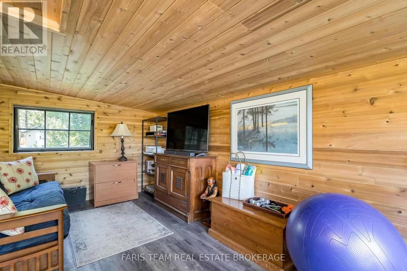 121 Stanley Road — photo 20 of 33