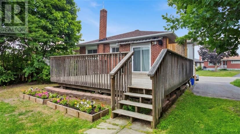 255 Fenton Avenue — photo 12 of 18