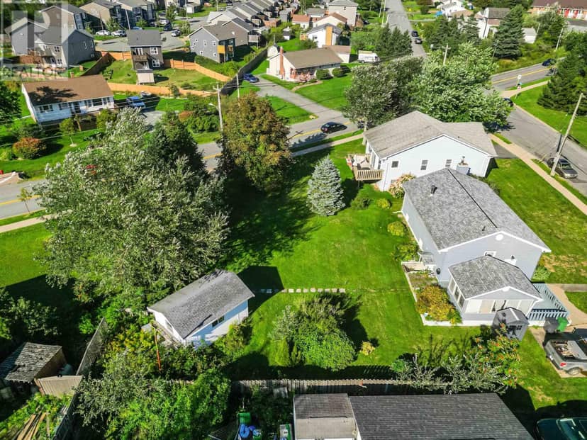 301 Cow Bay Road — photo 22 of 37