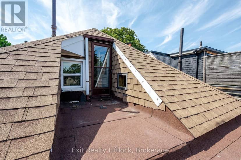 843 Logan Avenue — photo 32 of 40