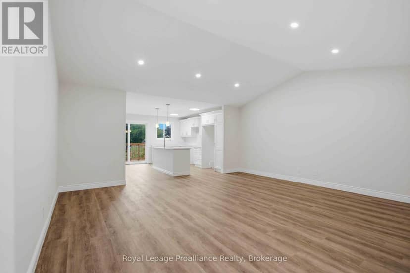 33 Clayton John Avenue — photo 5 of 26
