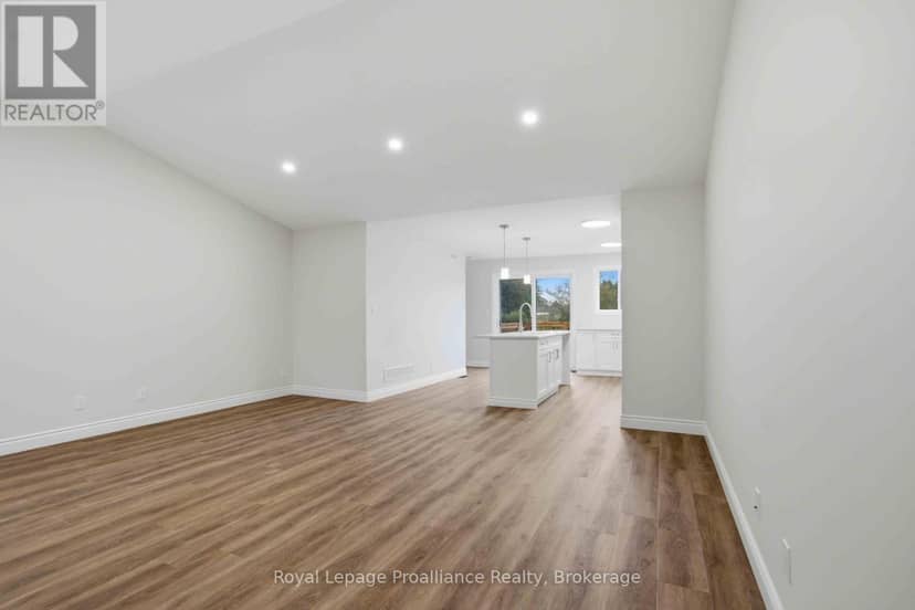 33 Clayton John Avenue — photo 7 of 26