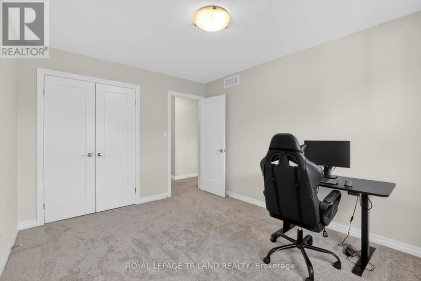 102 Cortland Terrace — photo 30 of 40