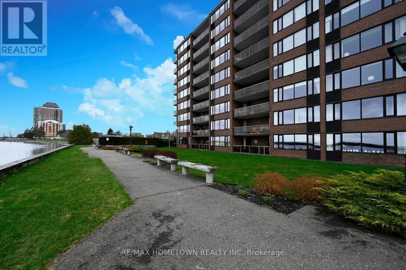 706 - 55 Water Street E — photo 4 of 35