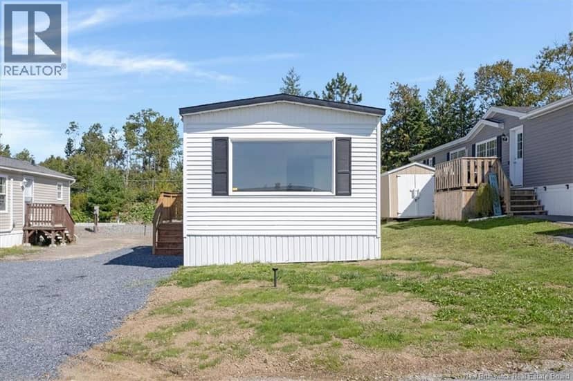 41 Susan Drive — photo 2 of 28