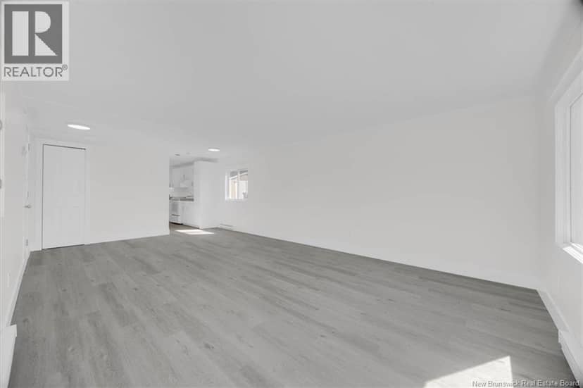 41 Susan Drive — photo 7 of 28