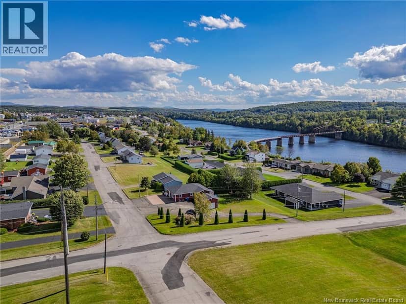 86-88 Dominique, Grand Falls, photo 7