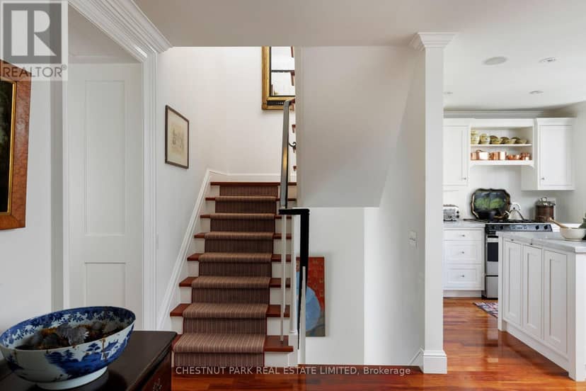 TH6 - 94 Crescent Road — photo 10 of 40