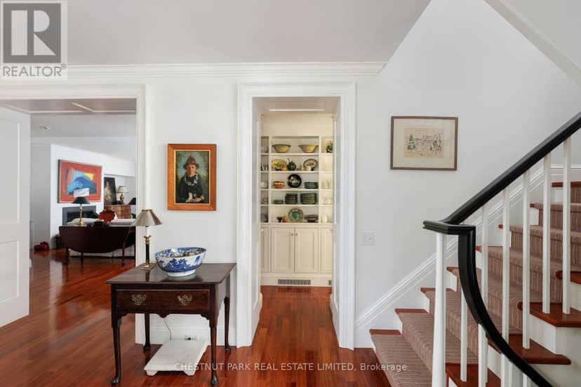 TH6 - 94 Crescent Road — photo 30 of 40