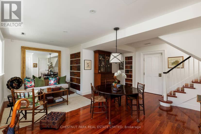 TH6 - 94 Crescent Road — photo 4 of 40