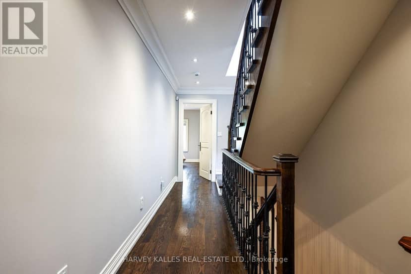599 Woburn Avenue — photo 16 of 40