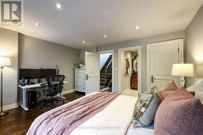 599 Woburn Avenue — photo 26 of 40