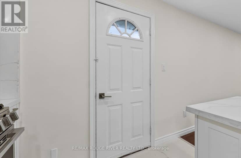 30 Scarboro Avenue — photo 10 of 32