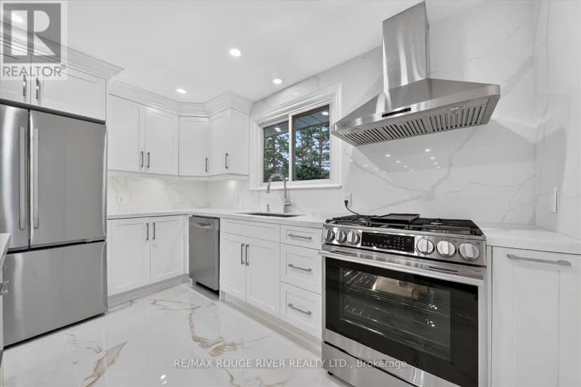 30 Scarboro Avenue, Toronto, photo 8