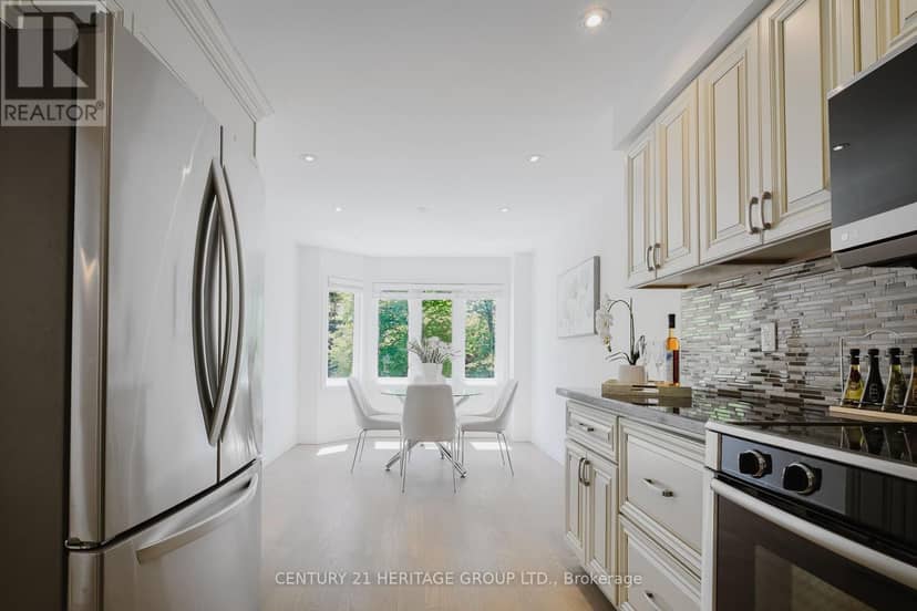 35 - 80 McCallum Drive — photo 12 of 40