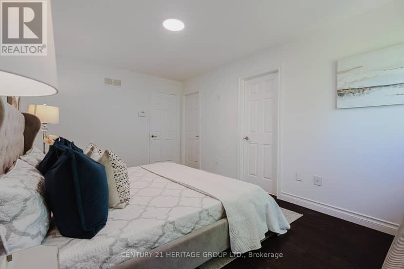 35 - 80 McCallum Drive — photo 28 of 40