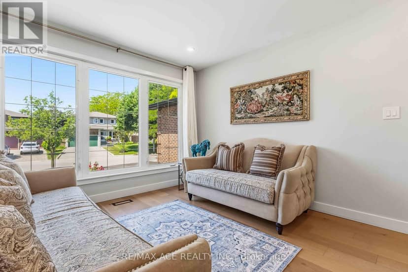 19 Barker Court — photo 9 of 40