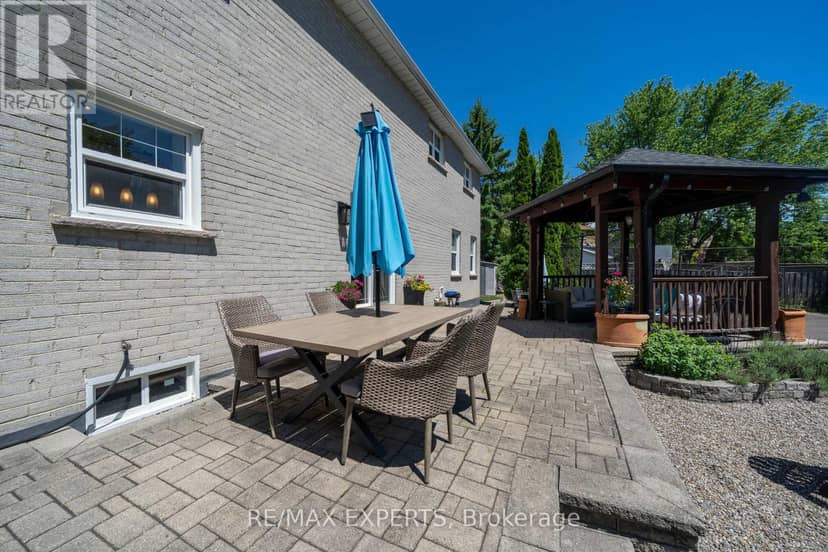 123 Fern Valley Crescent — photo 33 of 40