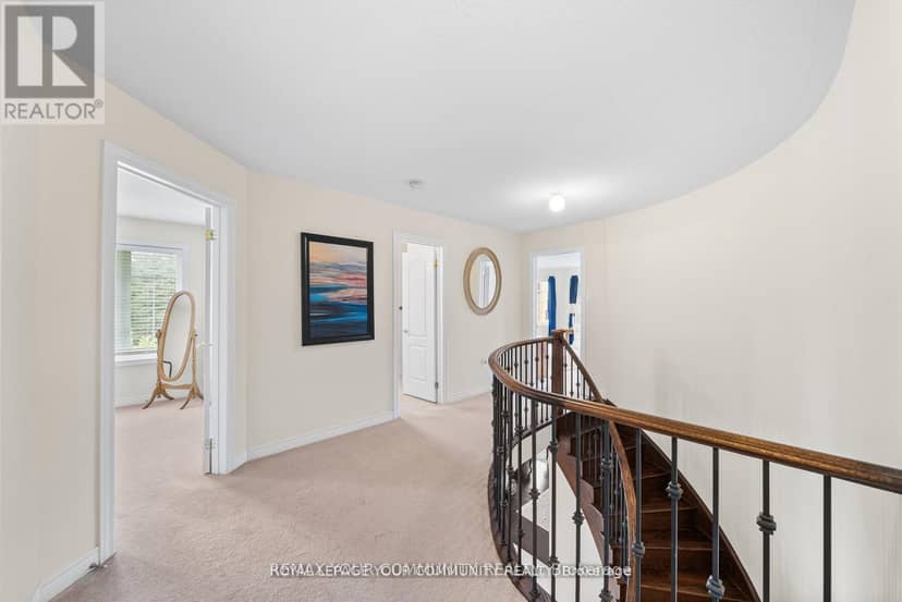 108 Headwater Crescent — photo 22 of 40