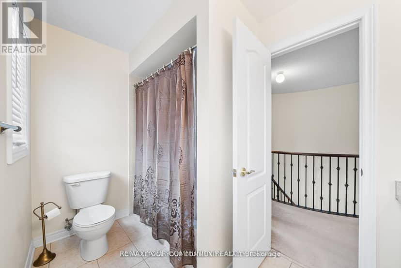 108 Headwater Crescent — photo 26 of 40