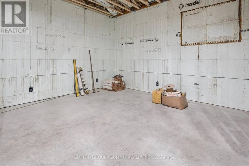 227 Hood Road — photo 28 of 40