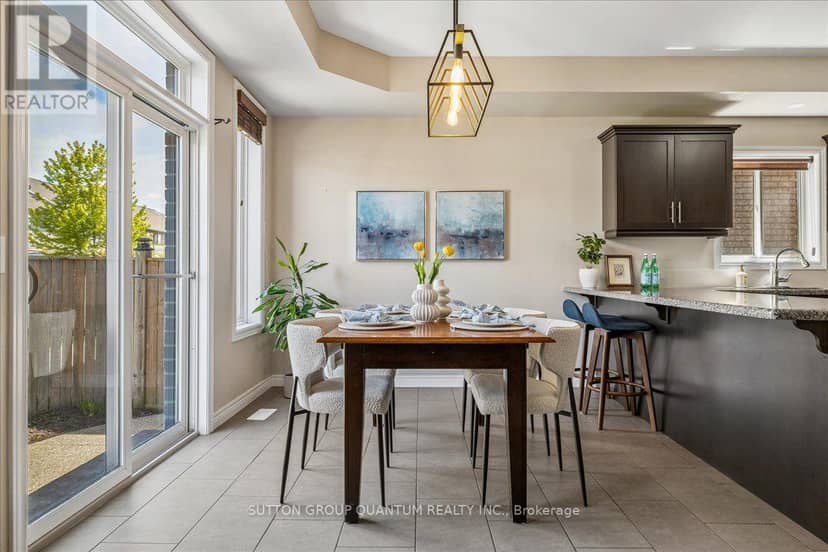 92 Garinger Crescent — photo 17 of 40