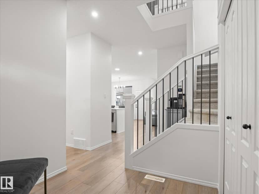 17 Savoy Cr, Sherwood Park, photo 7