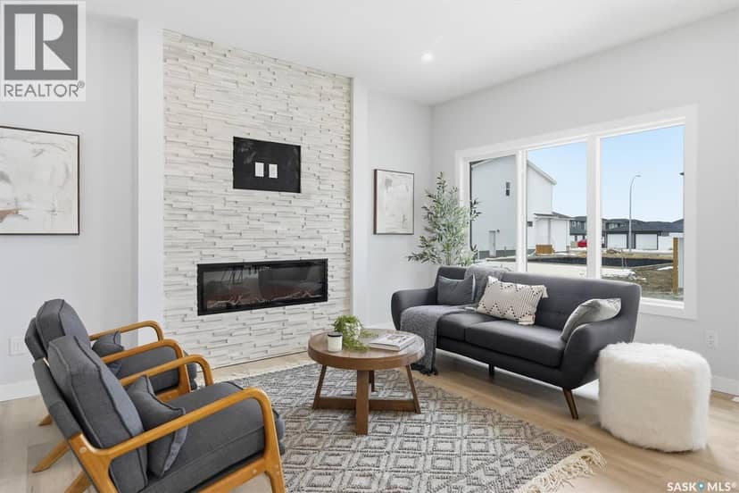 265 Lakeside BOULEVARD — photo 4 of 40