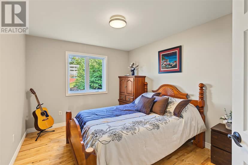 147 Monument Road — photo 30 of 40