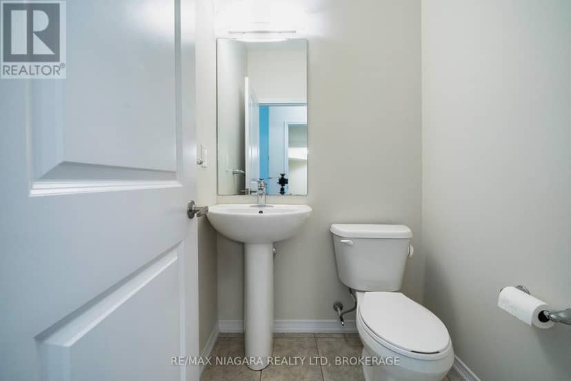 8707 Chickory Trail, Niagara Falls, photo 8